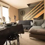 La Maison D'emy Tatil Evi *